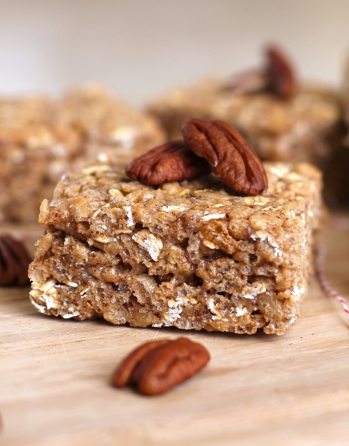 These easy, no-bake Maple Pecan Krispy Treats are chewy, crunchy, 100% delicious, and secretly healthy! You'd never know they're refined sugar free, high protein, and gluten free too. Made with pure maple syrup and easy homemade pecan butter. #glutenfree #highprotein #healthy #healthydessert