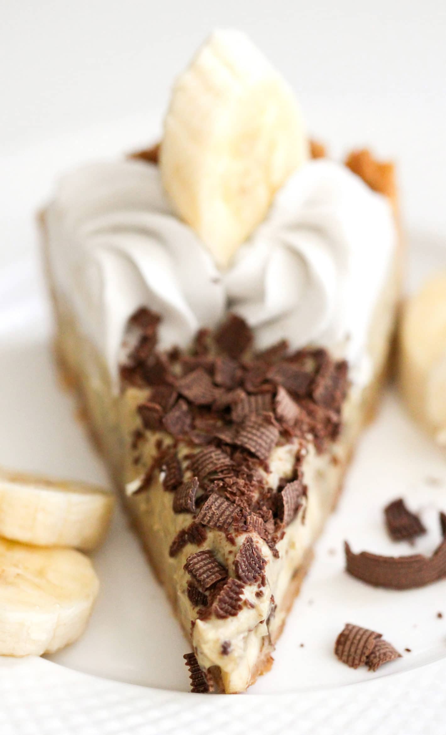 Healthy Banoffee Pie (refined sugar free, gluten free, vegan) - Healthy Dessert Recipes at Desserts with Benefits