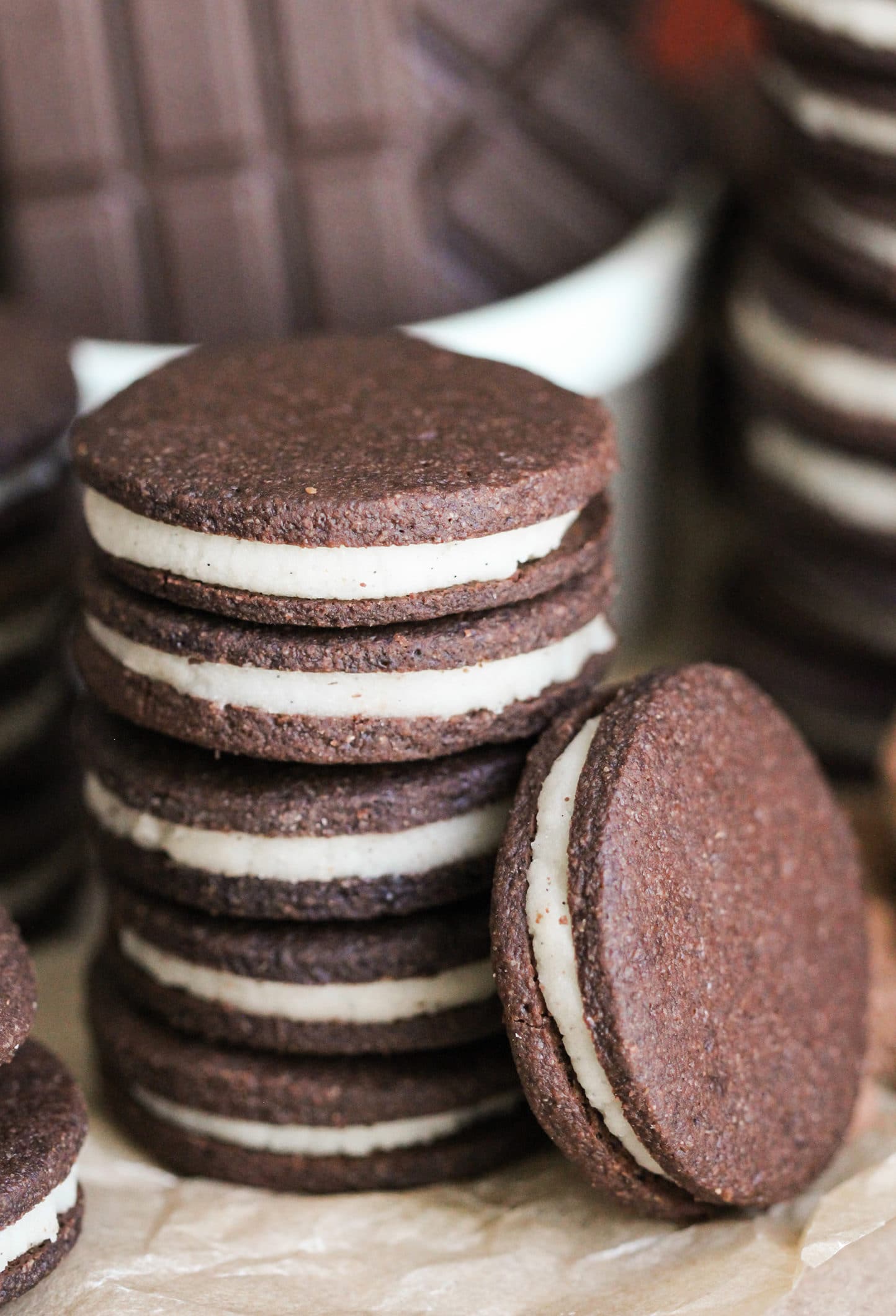 Healthy Homemade Oreos recipe (sugar free, gluten free, dairy free, vegan) - Healthy Dessert Recipes at Desserts with Benefits