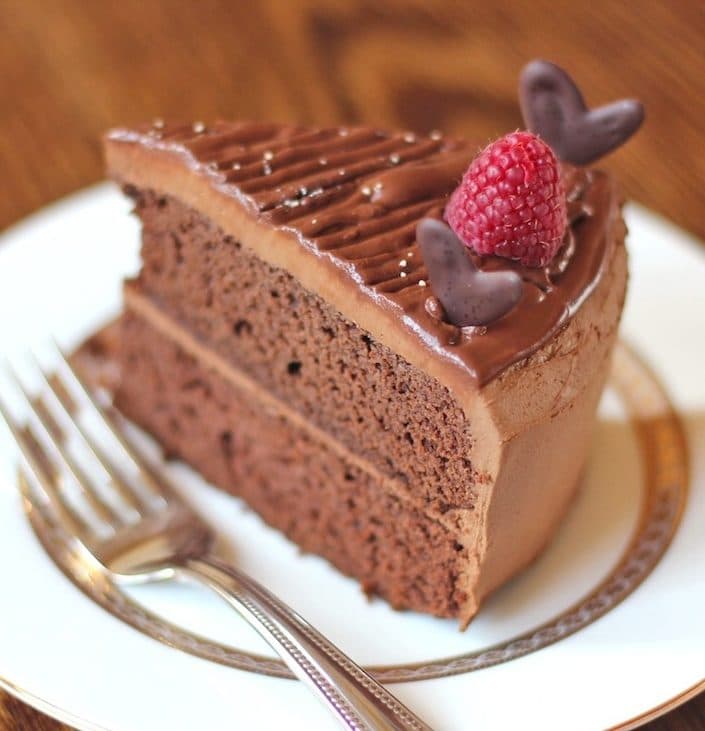 Healthy Quintuple Chocolate Cake: Chocolate Cake with Chocolate Frosting and Chocolate Ganache