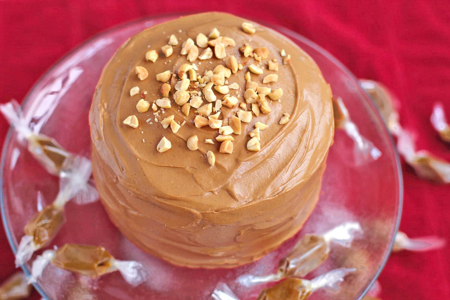 HEALTHY PEANUT BUTTER BANANA CAKE WITH CARAMEL FROSTING