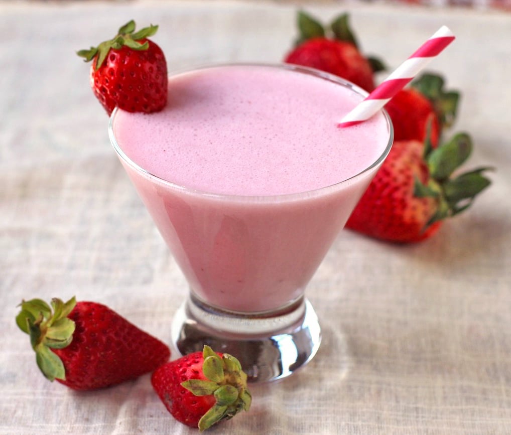 Healthy Homemade Strawberry Milk (Vegan) | Desserts with ...