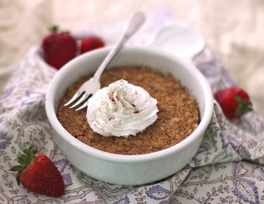 You can make this Apple Pie Quinoa Flake Protein Muffin in 5 minutes flat! It's low fat, sugar free, gluten free, and vegan, but without the healthy taste.