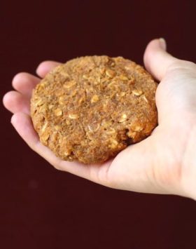 Healthy Peanut Butter Oatmeal Cookies