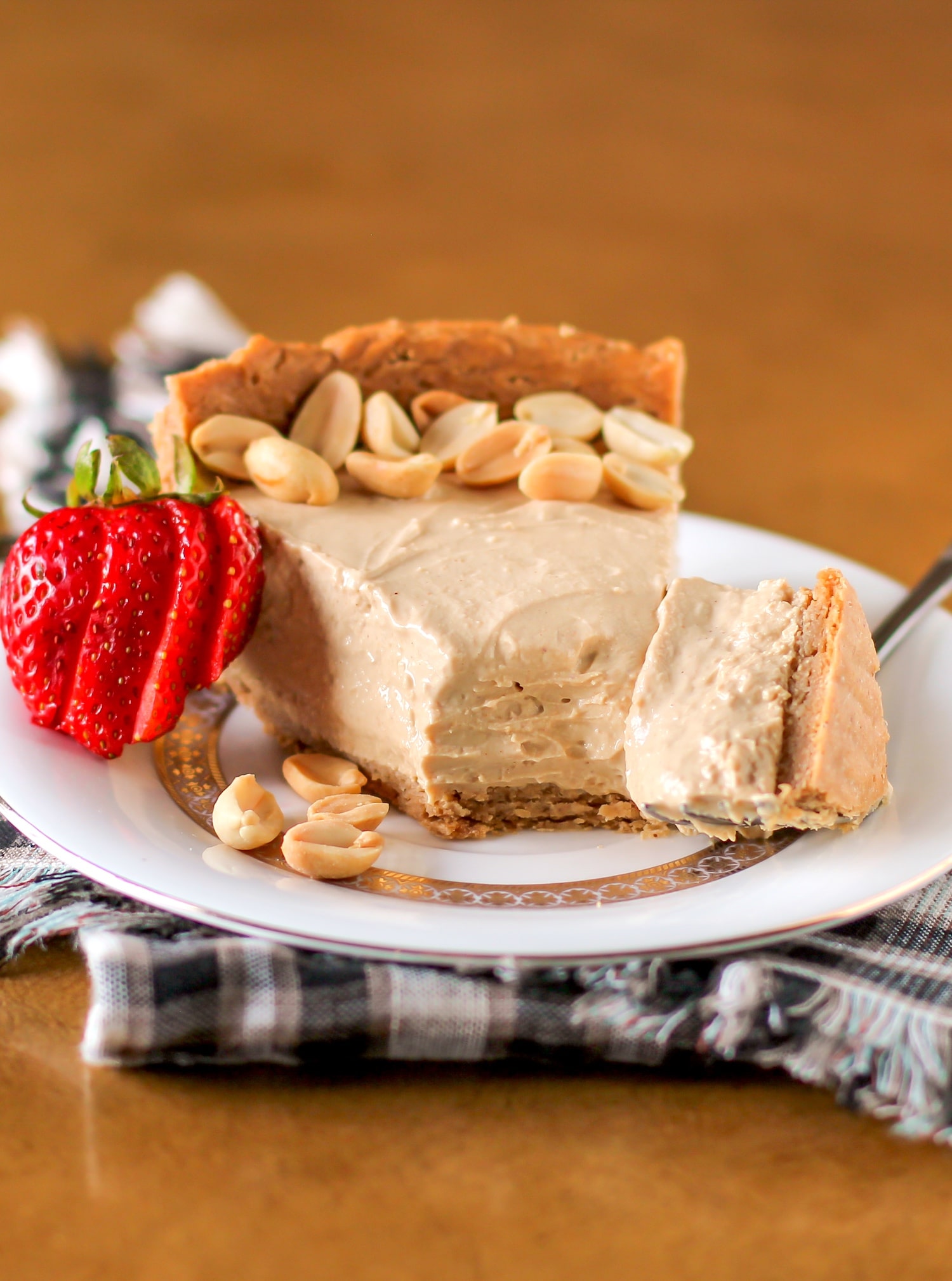 Healthy Peanut Butter Pie - Naughty or Nice Cookbook