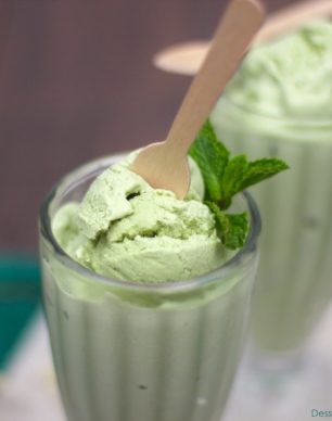 Healthy Matcha Green Tea Ice Cream - Healthy Dessert Recipes at Desserts with Benefits