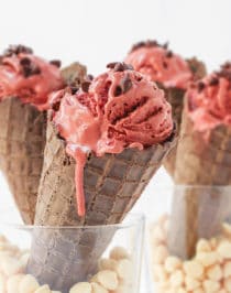 Healthy Red Velvet Cheesecake Ice Cream