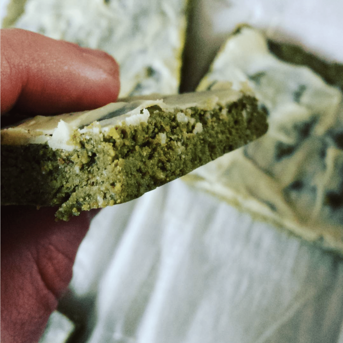 Healthy Matcha Green Tea Almond DIY Protein Bars from the DIY Protein Bars Cookbook – authored by Jessica Stier of the Desserts with Benefits Blog
