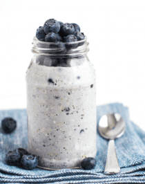 Healthy Blueberry Muffin Overnight Dessert Oats recipe - Healthy Dessert Recipes at Desserts with Benefits