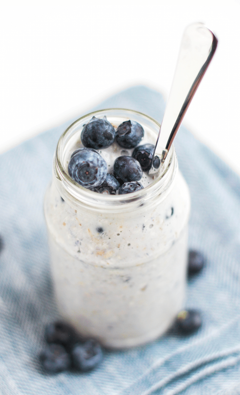 Healthy Blueberry Muffin Overnight Dessert Oats recipe - Healthy Dessert Recipes at Desserts with Benefits