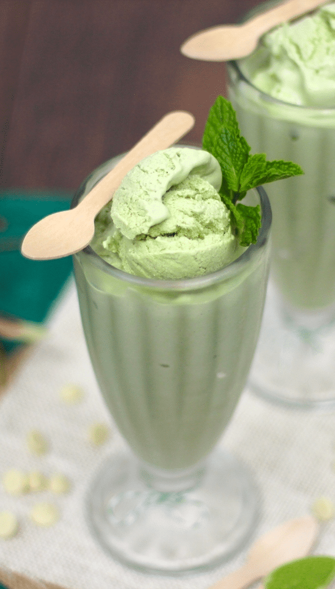 Healthy Matcha Green Tea Ice Cream recipe (sugar free, low carb, high protein)