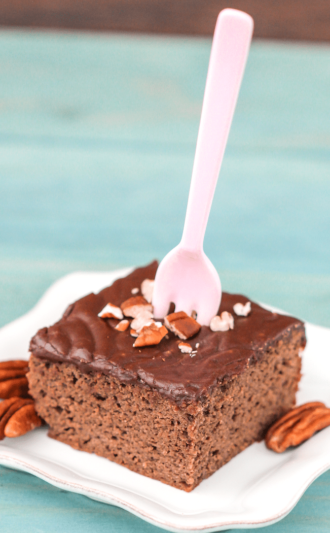 Healthy Texas Sheet Cake (refined sugar free, gluten free, high protein) - Healthy Dessert Recipes at Desserts with Benefits