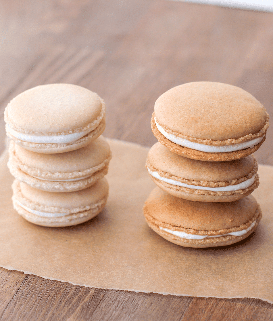 Recipes: Recipe Book with Index Pages; Cute Macaron French Macaroon Cover  Design (Paperback)