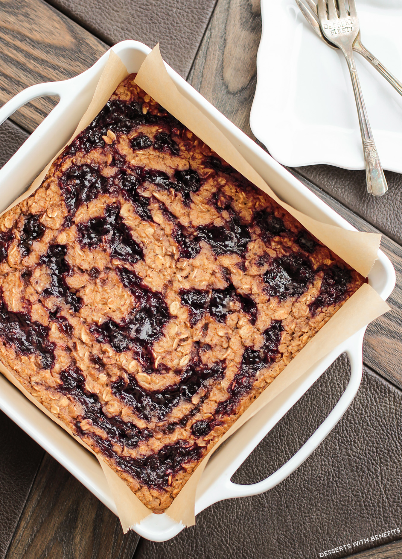 Healthy Peanut Butter and Jelly Baked Oatmeal (gluten free/vegan)