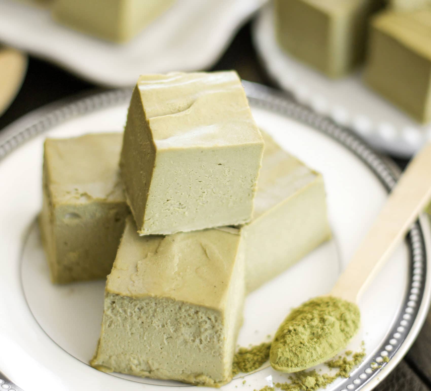 Healthy Raw Matcha Green Tea Fudge