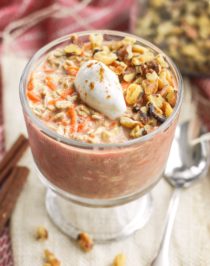 Healthy Carrot Cake Overnight Dessert Oats (refined sugar free, low fat, high protein, high fiber, gluten free, vegan) - Healthy Dessert Recipes at Desserts with Benefits