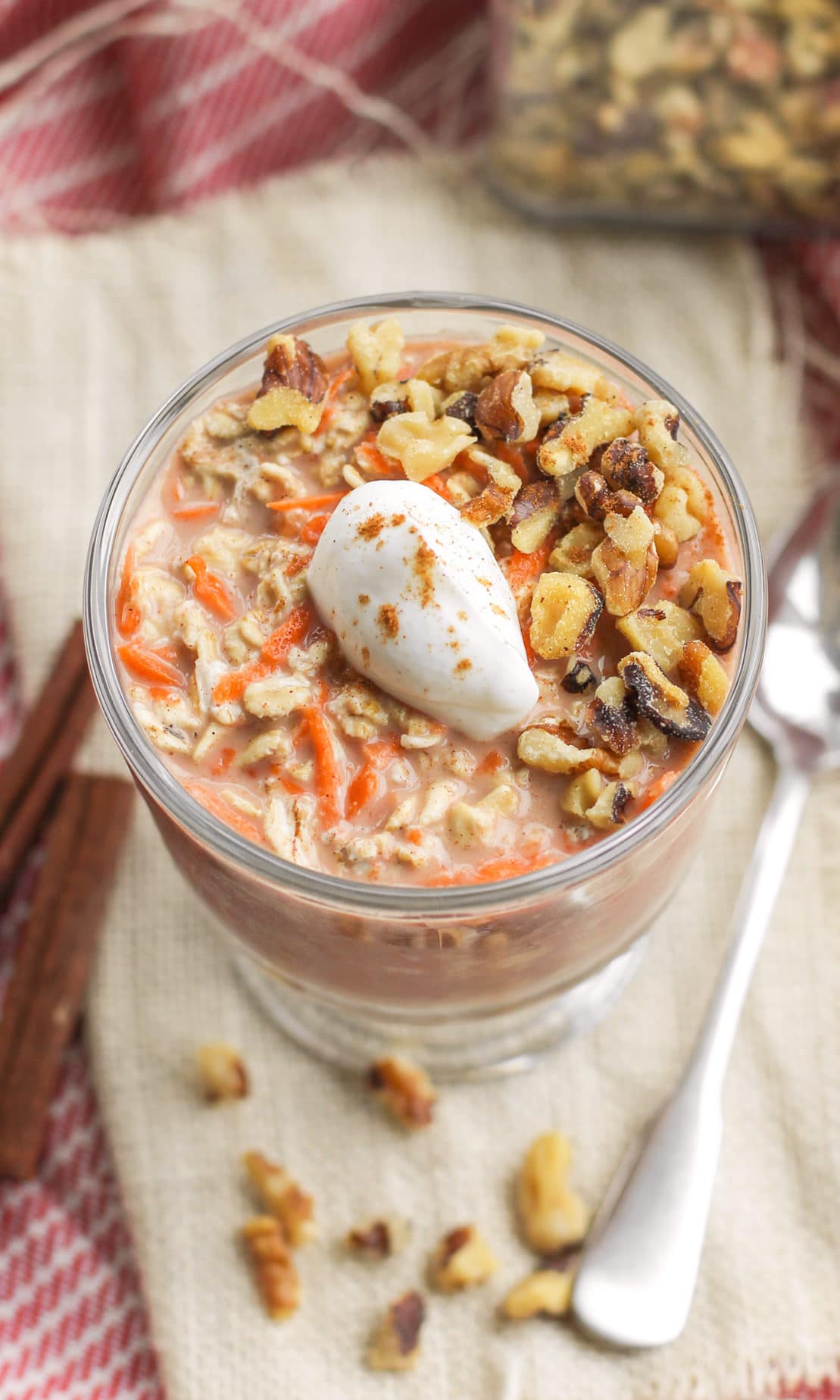 Healthy Carrot Cake Overnight Dessert Oats (refined sugar free, low fat, high protein, high fiber, gluten free, vegan) - Healthy Dessert Recipes at Desserts with Benefits