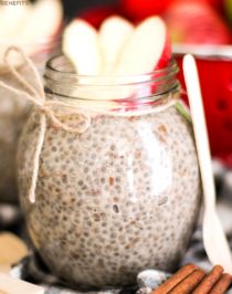 Healthy Apple Pie Chia Seed Pudding (refined sugar free, low fat, low calorie, high fiber, gluten free, dairy free, vegan) - Healthy Dessert Recipes at Desserts with Benefits