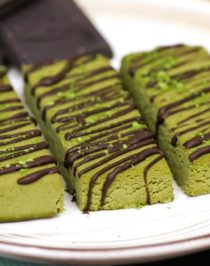 Healthy Matcha Green Tea Fudge DIY Protein Bars from the DIY Protein Bars Cookbook – authored by Jessica Stier of the Desserts with Benefits Blog