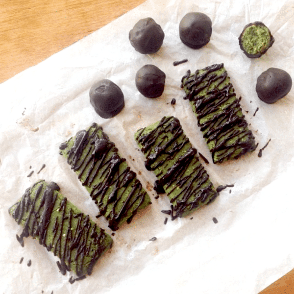 Healthy Matcha Green Tea Fudge DIY Protein Bars from the DIY Protein Bars Cookbook – authored by Jessica Stier of the Desserts with Benefits Blog