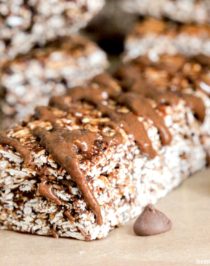 Healthy No-Bake Nutella Granola Bars (refined sugar free, high protein, high fiber, gluten free) - Healthy Dessert Recipes at Desserts with Benefits