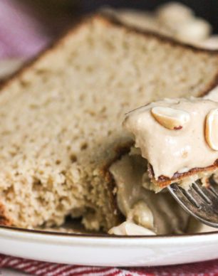 Healthy Peanut Butter Pound Cake with Peanut Butter Frosting (refined sugar free, high protein, high fiber) - Healthy Dessert Recipes at Desserts with Benefits