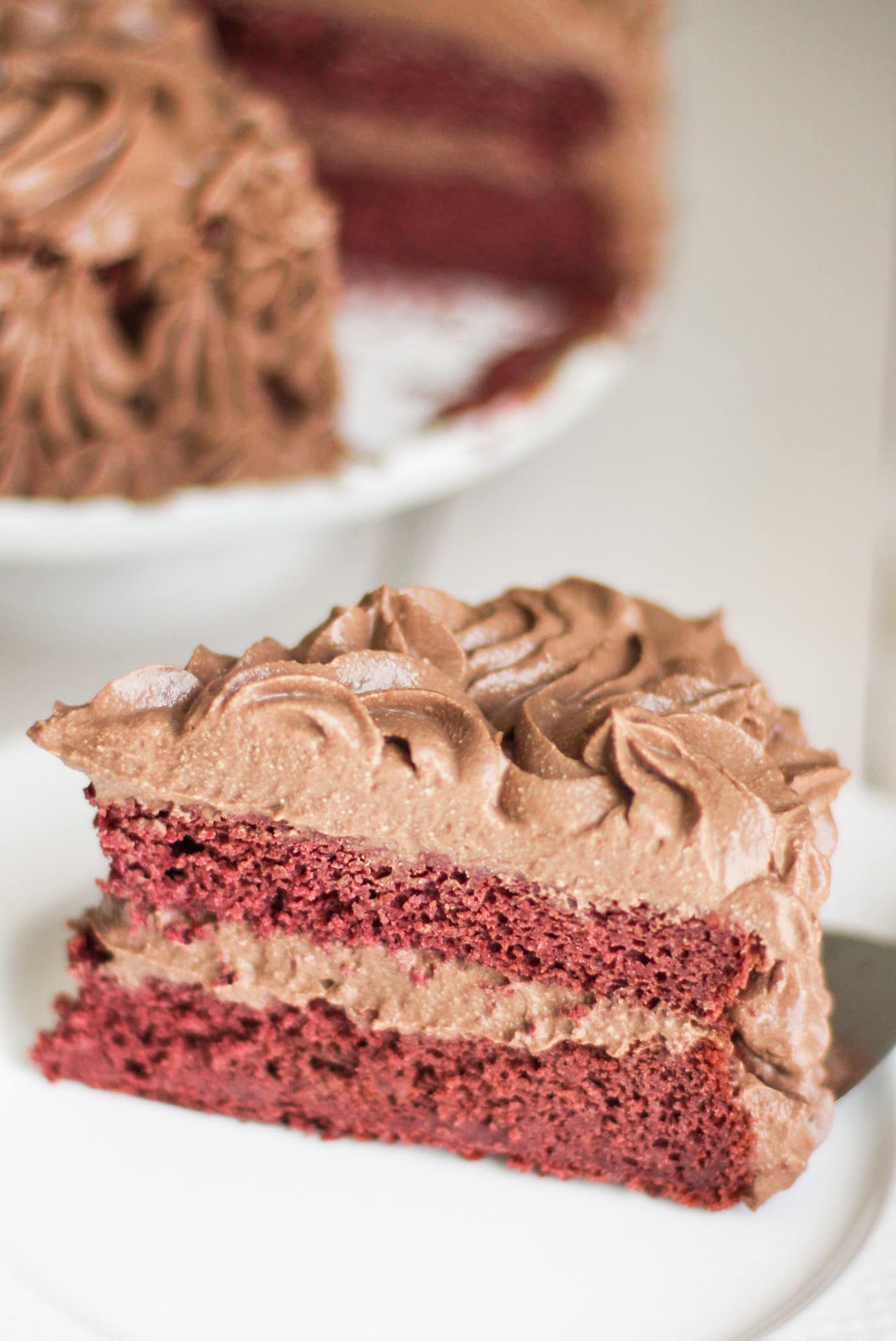 Healthy Vegan Red Velvet Cake + Chocolate Mousse Frosting (gluten free)