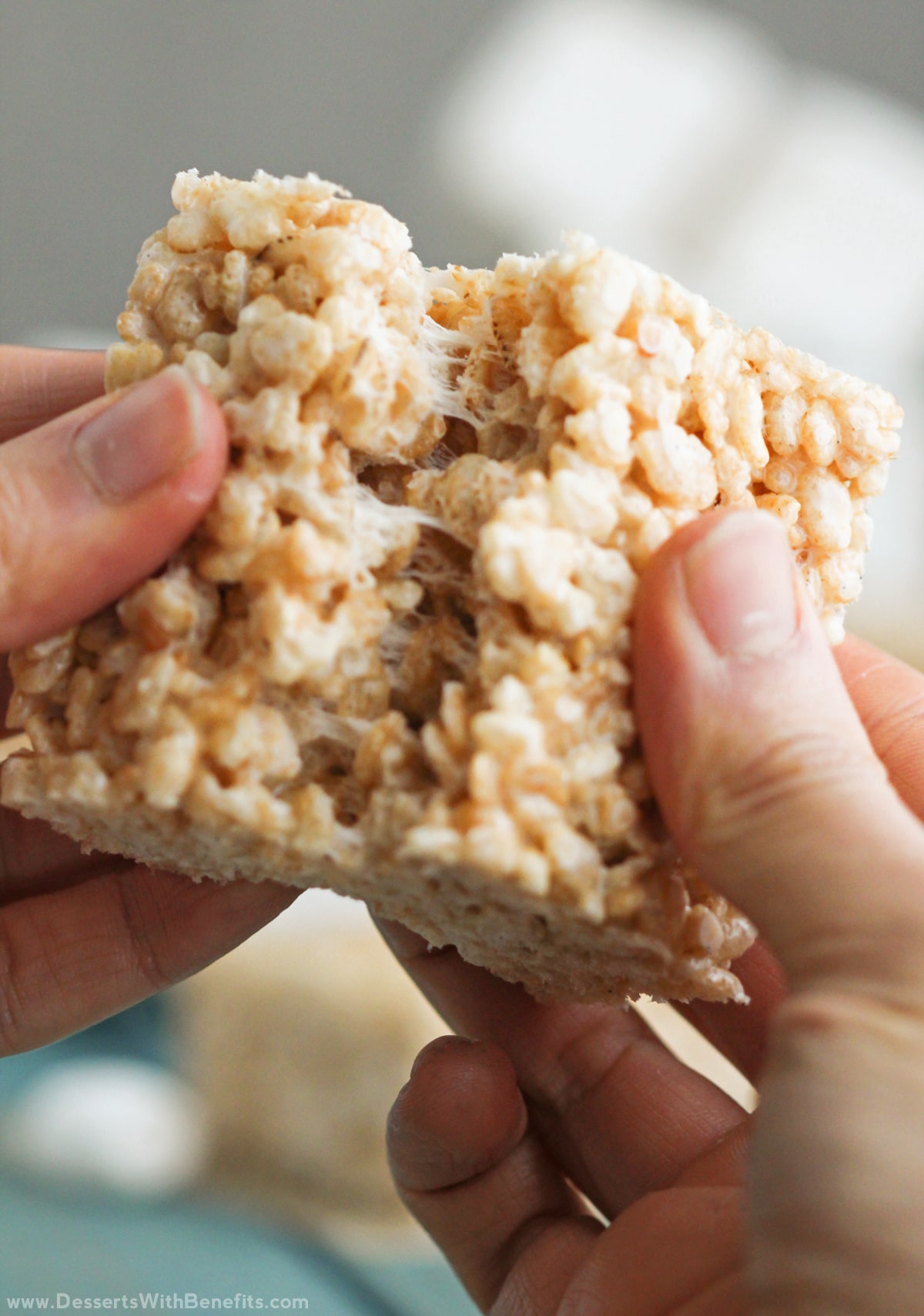 Super simple, quick, and easy 3-ingredient Healthy Krispy Treats recipe (plus Chocolate-Dipped Heart-Shaped Krispy Treats perfect for Valentine’s Day) – these homemade treats are sweet, chewy and crunchy, you’d never know they’re all natural, low fat, refined sugar free, and gluten free! Healthy Dessert Recipes at Desserts with Benefits