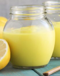 This Healthy Vegan Lemon Curd Recipe is creamy, sweet, tart, and delicious. You'd never know it's sugar free, low carb, gluten free, dairy free, and vegan! Healthy Dessert Recipes at Desserts with Benefits