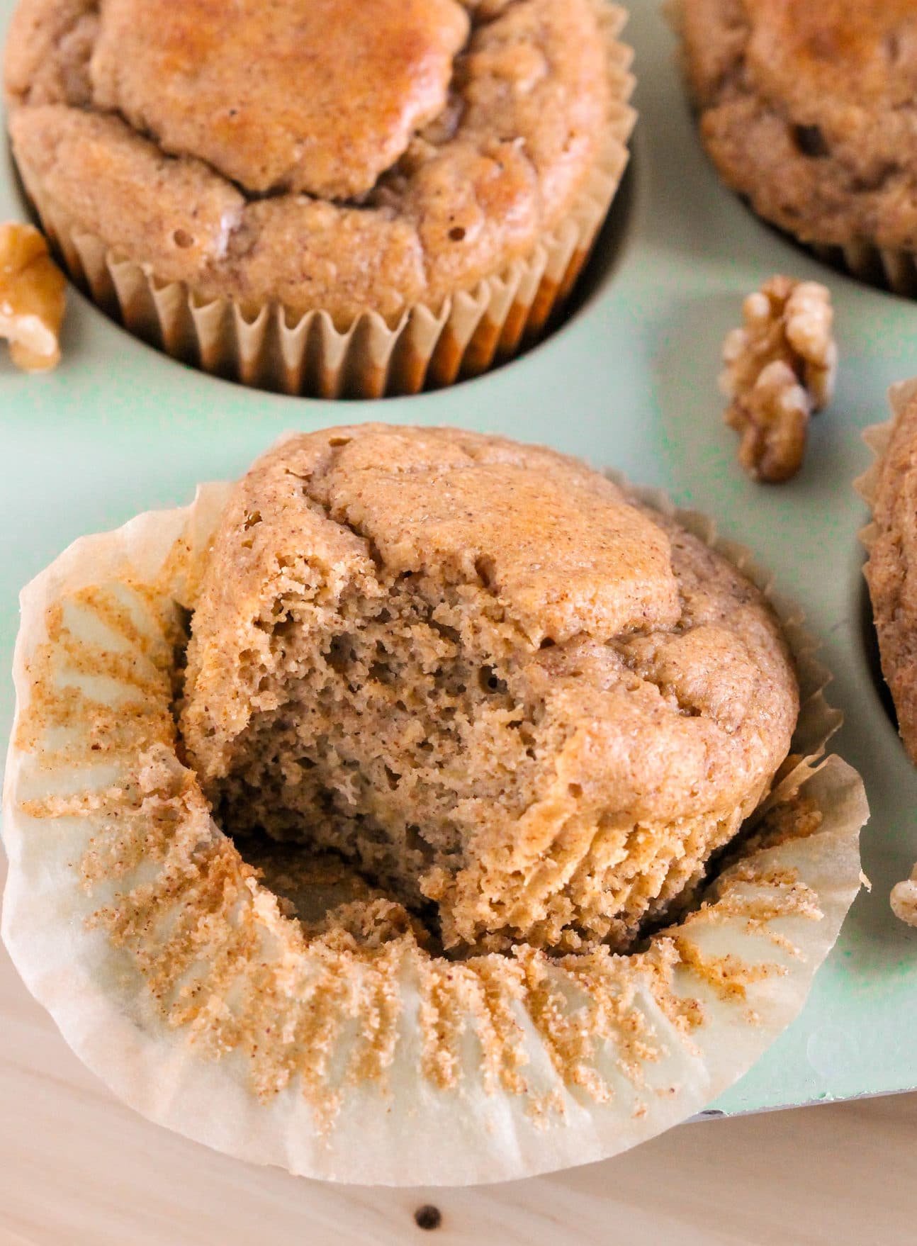 These are the ULTIMATE Healthy Banana Muffins! So fluffy, moist, sweet, and packed with banana bread flavor, you’d never guess that these have NO butter and NO sugar added. These Banana Muffins are low calorie, low fat, refined sugar free, gluten free, AND dairy free, but they sure don’t taste like it! Healthy Dessert Recipes at the Desserts With Benefits Blog (www.DessertsWithBenefits.com)