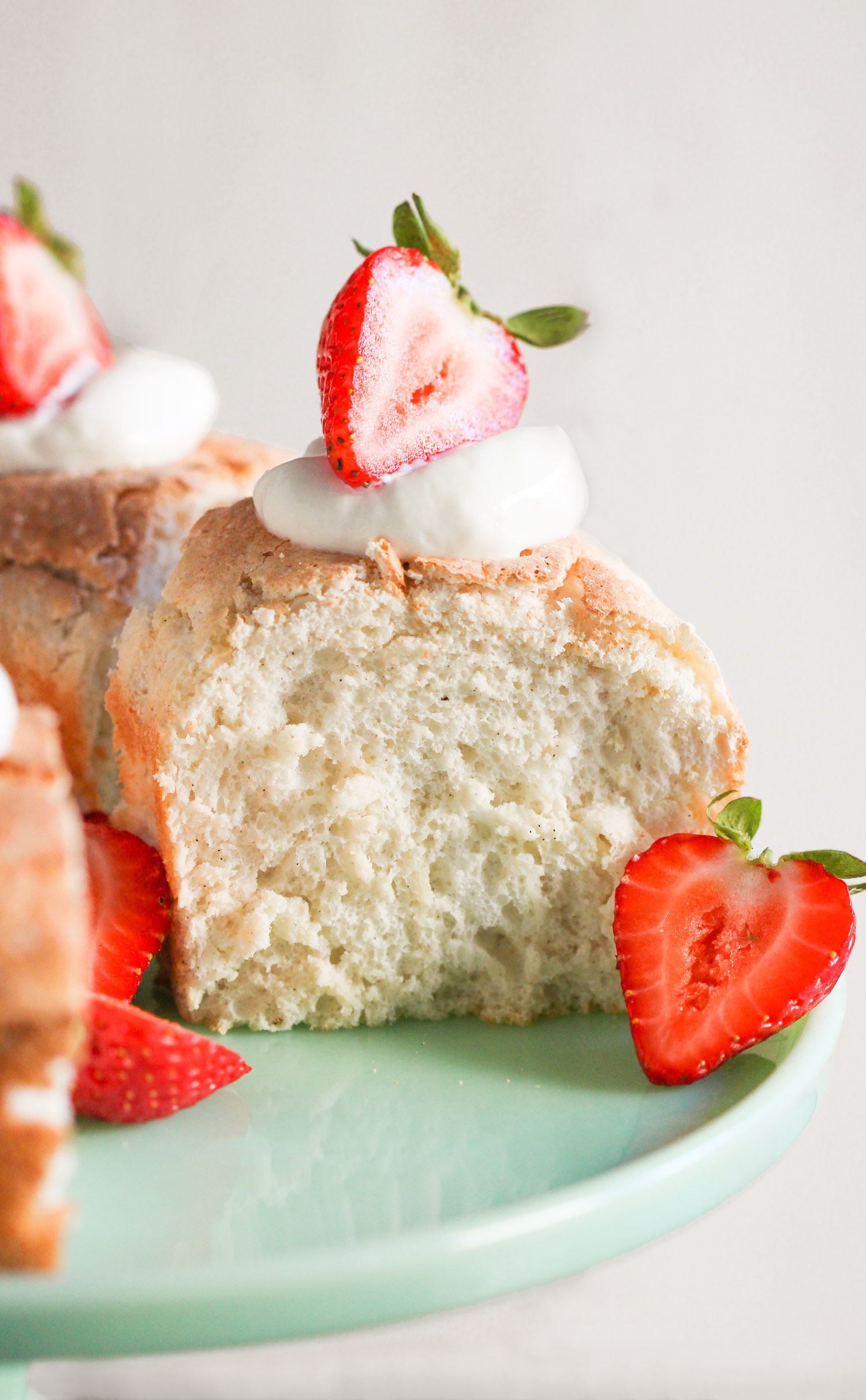 Healthy Angel Food Cake Recipe | Only 95 calories, sugar free, gluten free