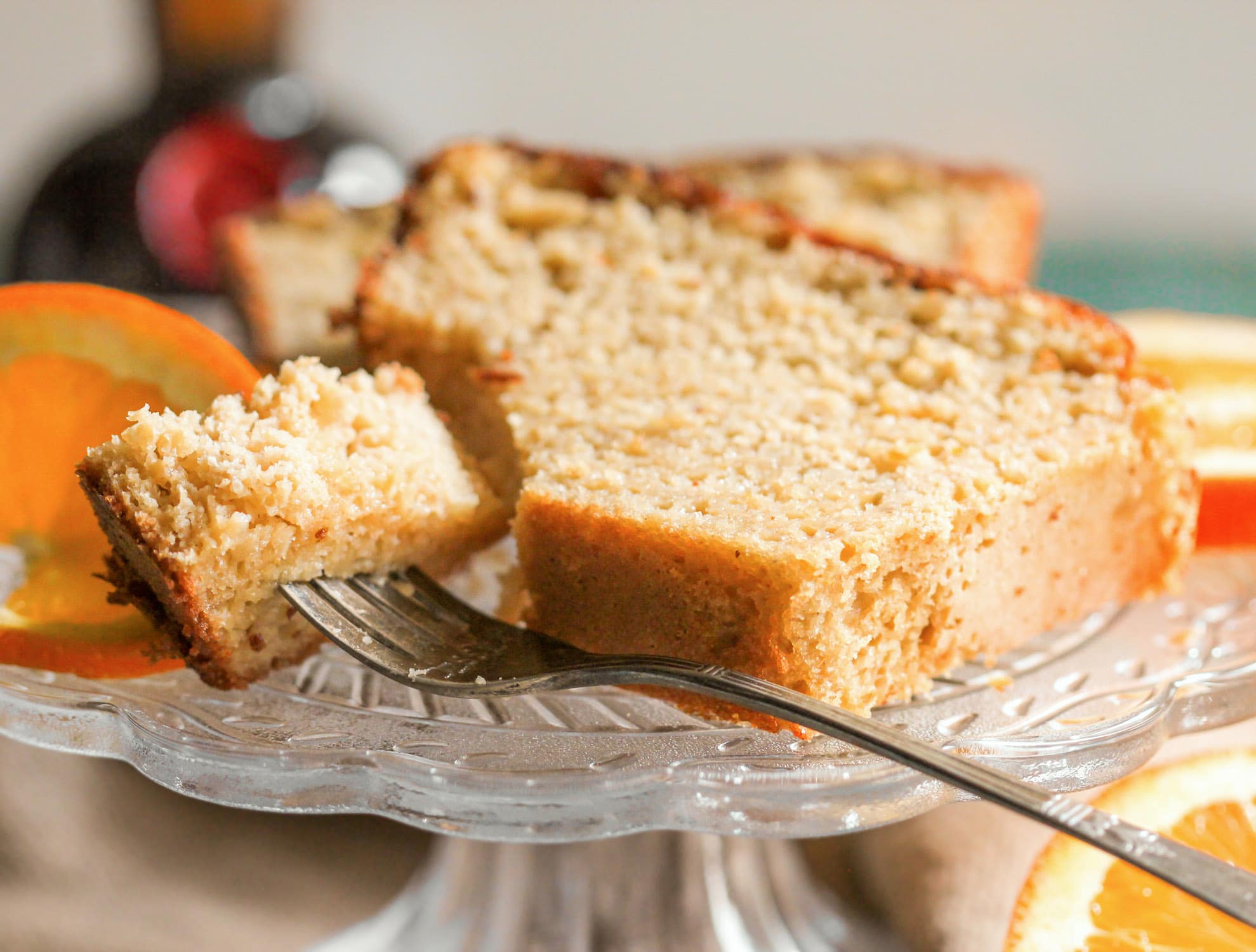 This Healthy BOOZY Orange Pound Cake is sweet, buttery, and full of refreshing orange flavor. You'd never know it's low sugar, high protein, and whole grain, and you’d DEFINITELY never guess that it’s made without butter! Healthy Dessert Recipes with sugar free, low calorie, low fat, low carb, high protein, gluten free, dairy free, vegan, and raw options at the Desserts With Benefits Blog (www.DessertsWithBenefits.com)