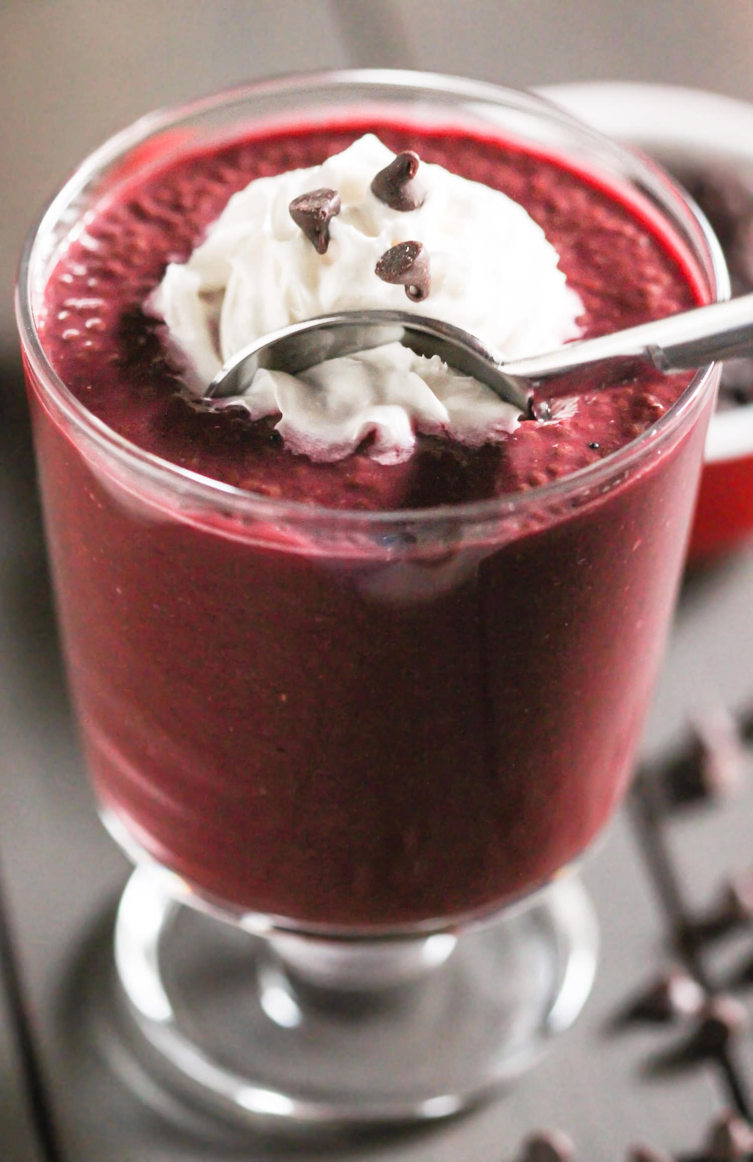 Have dessert for breakfast with this Healthy Red Velvet Chia Seed Pudding! This sweet and chocolatey recipe is all natural (no artificial food dyes here), sugar free, low carb, high fiber, gluten free, dairy free, and vegan. Satisfy your morning sweet tooth while getting in some nutrition! Healthy Dessert Recipes with low calorie, low fat, high protein, and raw options at the Desserts With Benefits Blog.