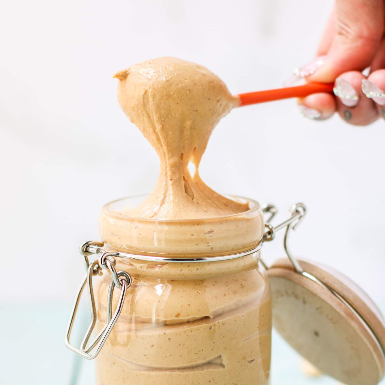 Easy 3 Ingredient Low Calorie Peanut Butter With Half The Calories Fat